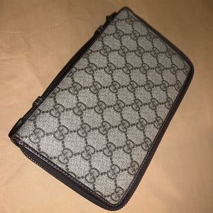 Gucci Zip Organizer/Pouch